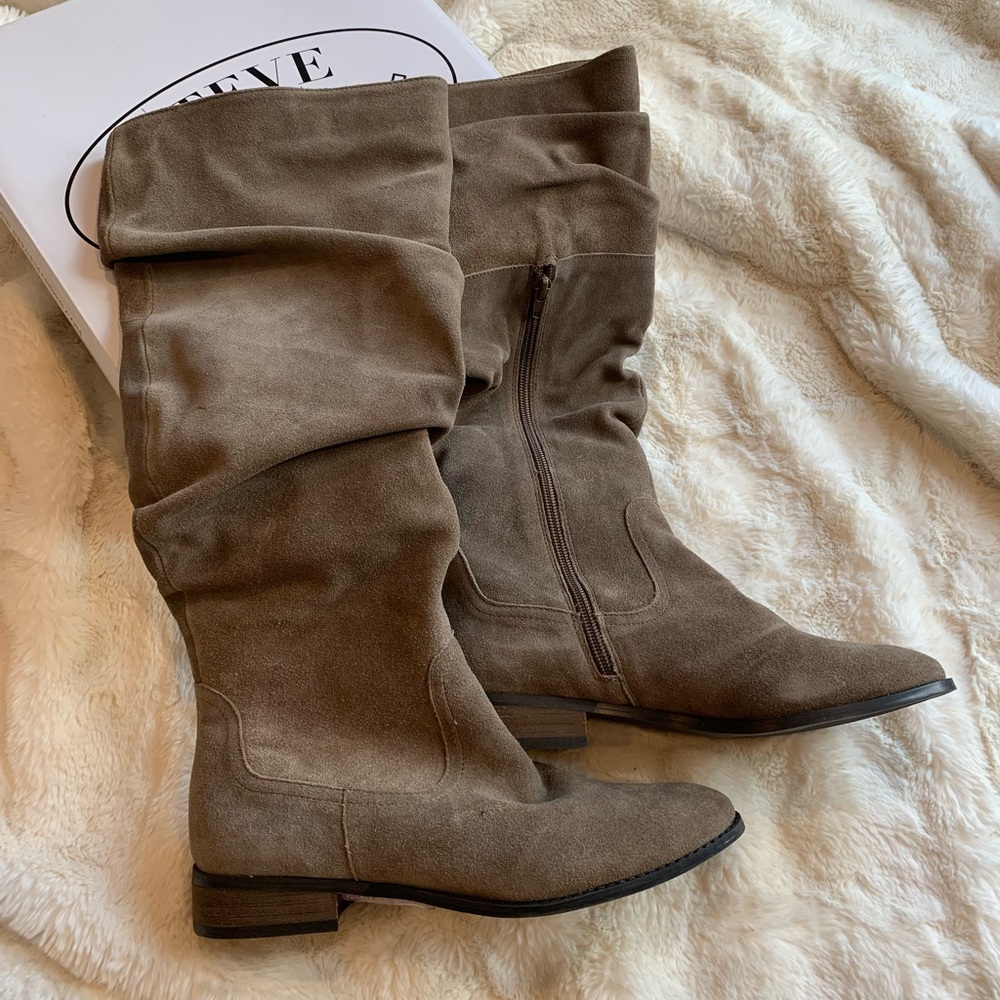Steve Madden Brown Suede Boots
